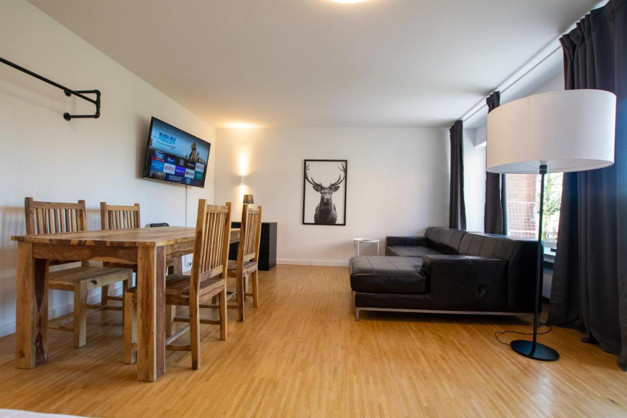 Raj Living - 1 , 3 And 4 Room Apartments - 20 Min Messe Dus & Airport Dus Meerbusch Exterior foto